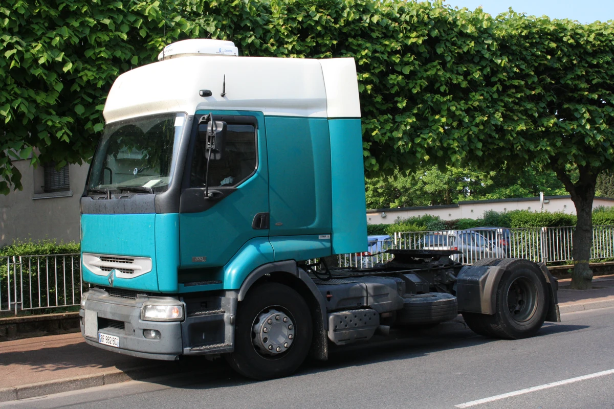 Renault Premium 420 DCI · Photo d’illustration